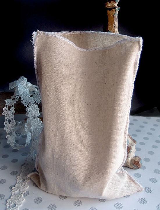 Linen Pouch With Stitching 7-3/4